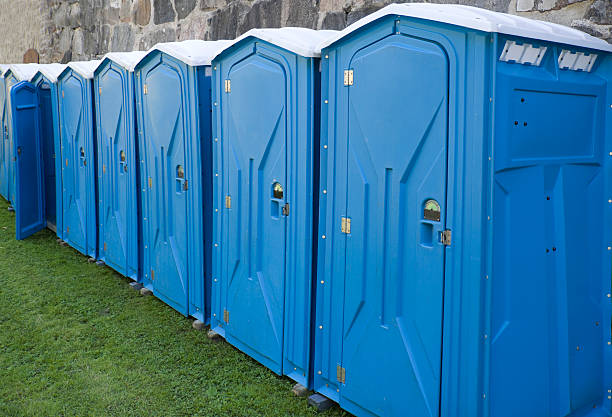 Best Portable Restroom Setup and Delivery in Roslyn Estates, NY